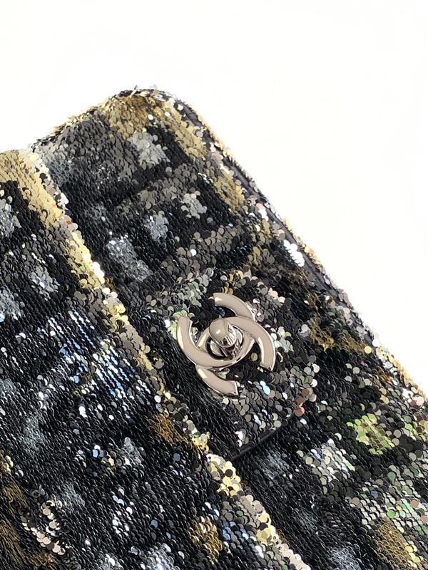 2026127205657408 980